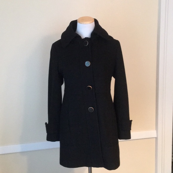 Kenneth Cole Jackets & Blazers - Kenneth Cole Size 6 Petite Black Winter Coat